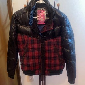AMP MANY DOPE mens plaid puffer